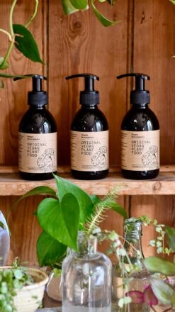 Original Vegan Plant Food 250ml (Houseplant Organic Fertiliser) -Plant Sale Store 544E8E84 5F06 4D24 AC35 CF89902E4747 1 201 a