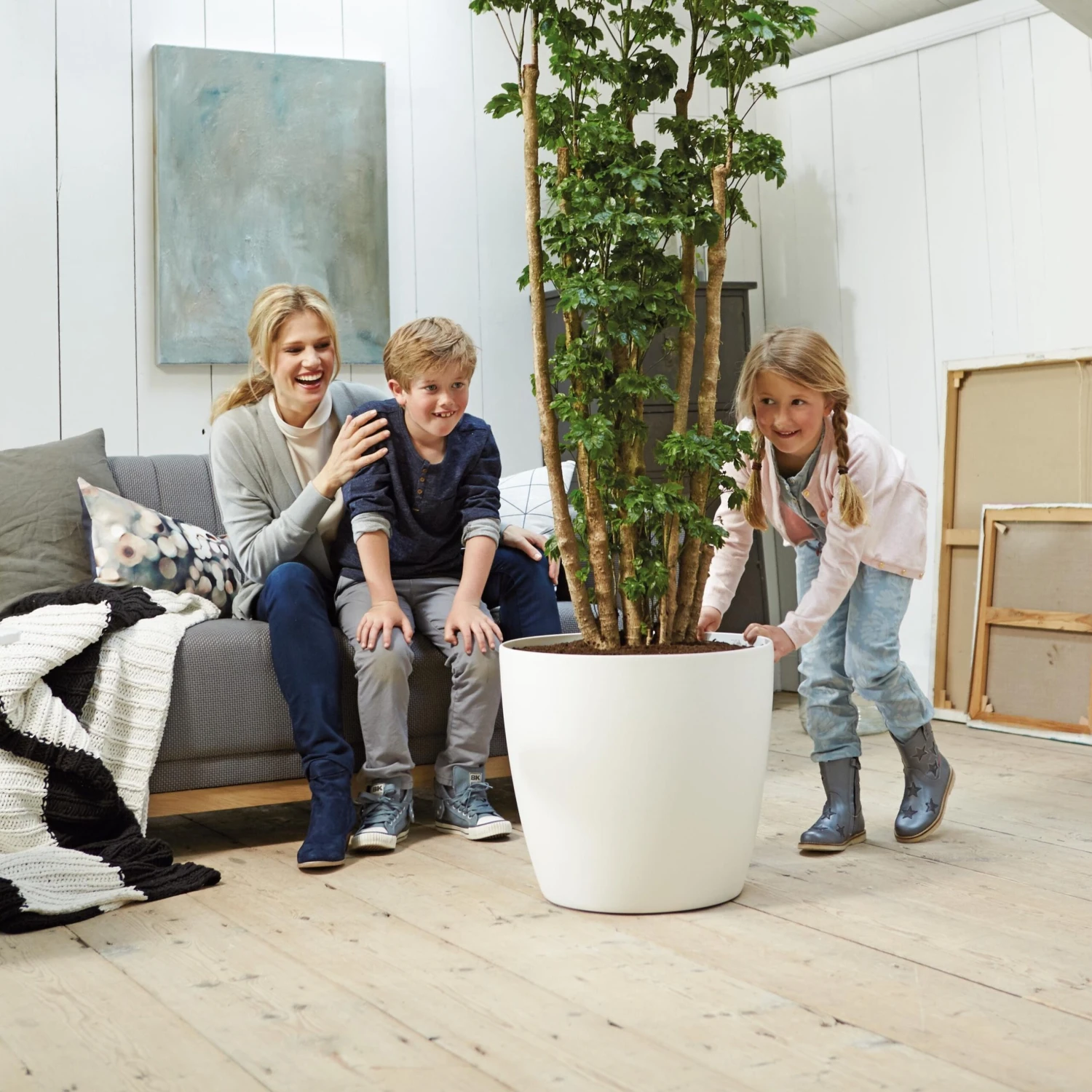 Brussels Round Plant Pot 40cm (Large Indoor Plant Pots) 1 Brussels Round Plant Pot 40cm (Large Indoor Plant Pots)